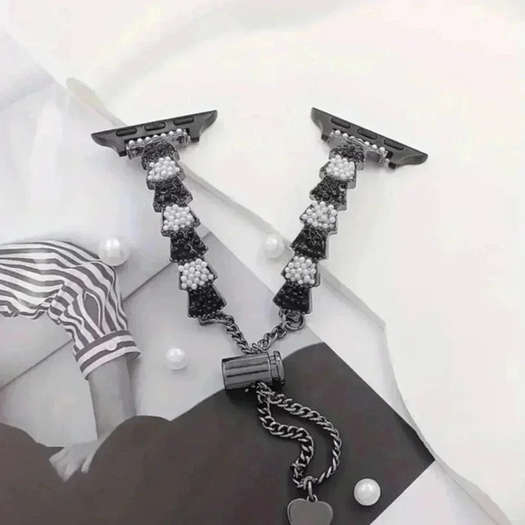 Elegant Apple Watch Band - Picture 2 of 4